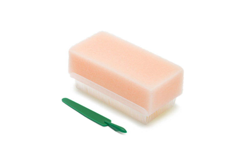 Sterile nail/scrubbing brush with chlorhexidine, pack of 40 pcs.